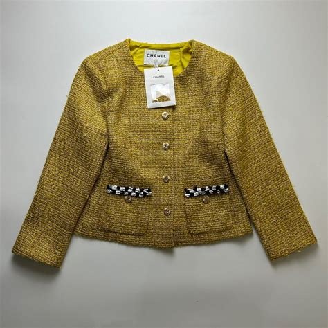 chanel gold tweed jacket|chanel original tweed jacket 1954.